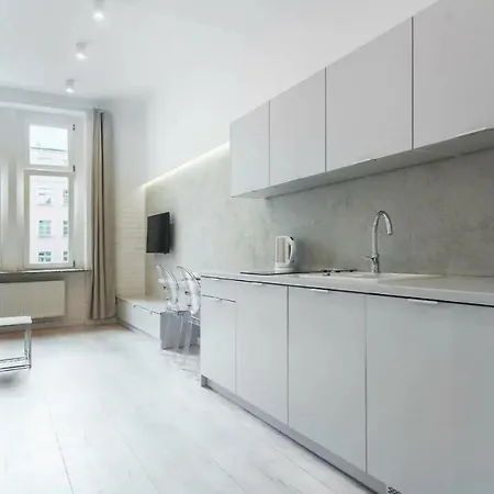 Luksusowe 2 Min Do Rynku Вроцлав